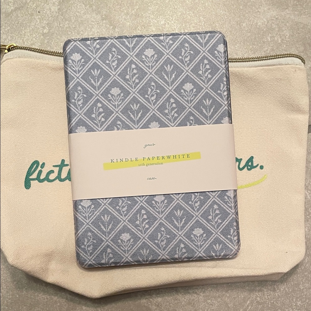 Page the shop Kindle case